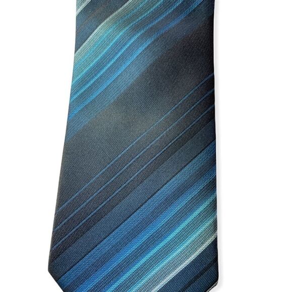 NWT Le Chic Tie - Picture 2 of 5